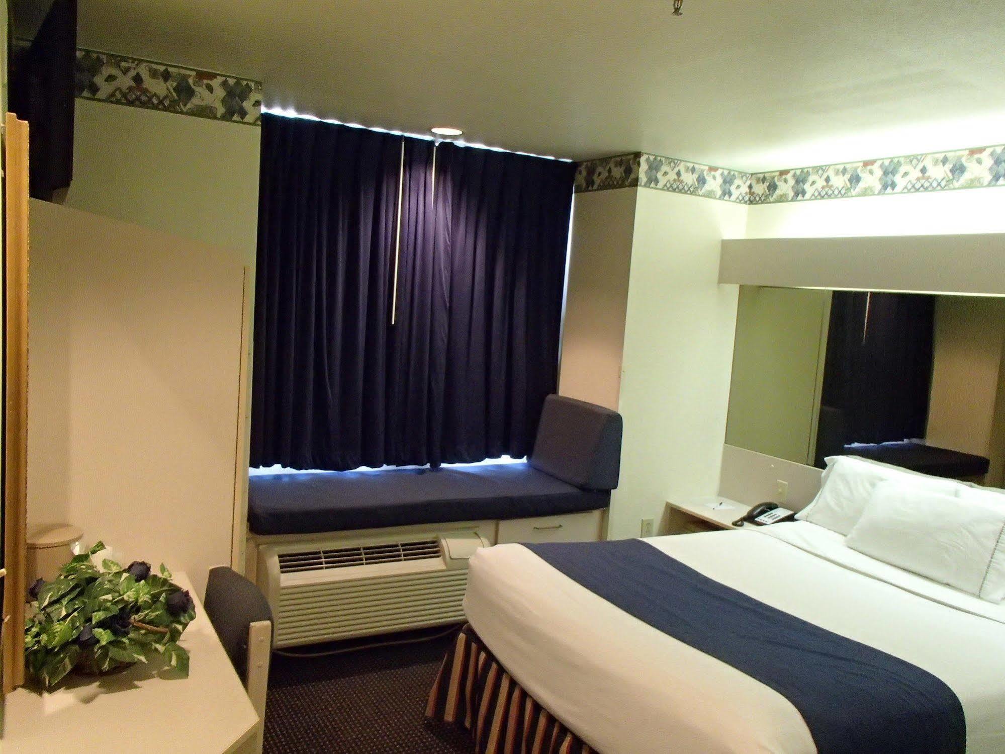 Motel 6-Fort Worth, Tx - Burleson מראה חיצוני תמונה